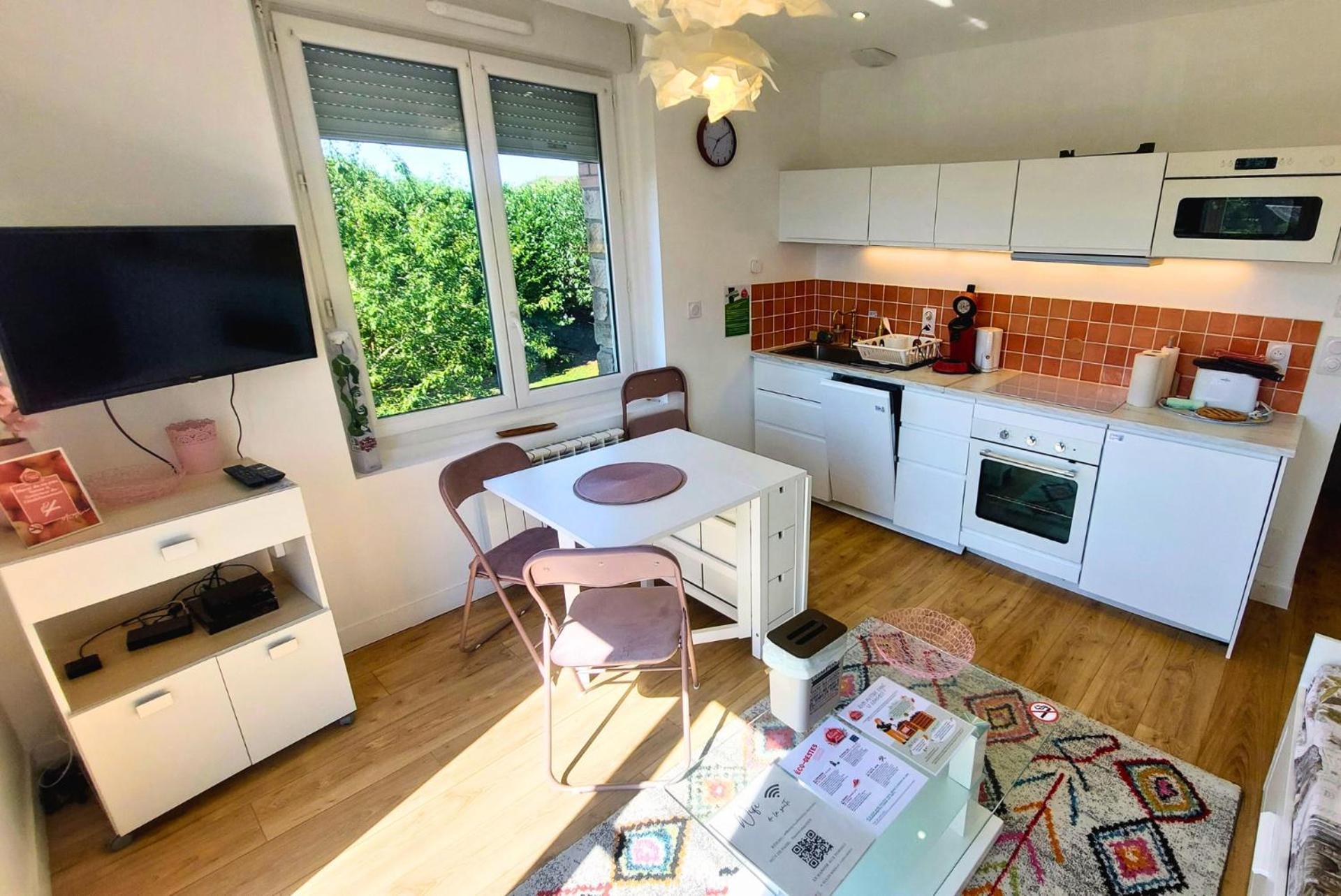La Pomme, Ultra Cosy *