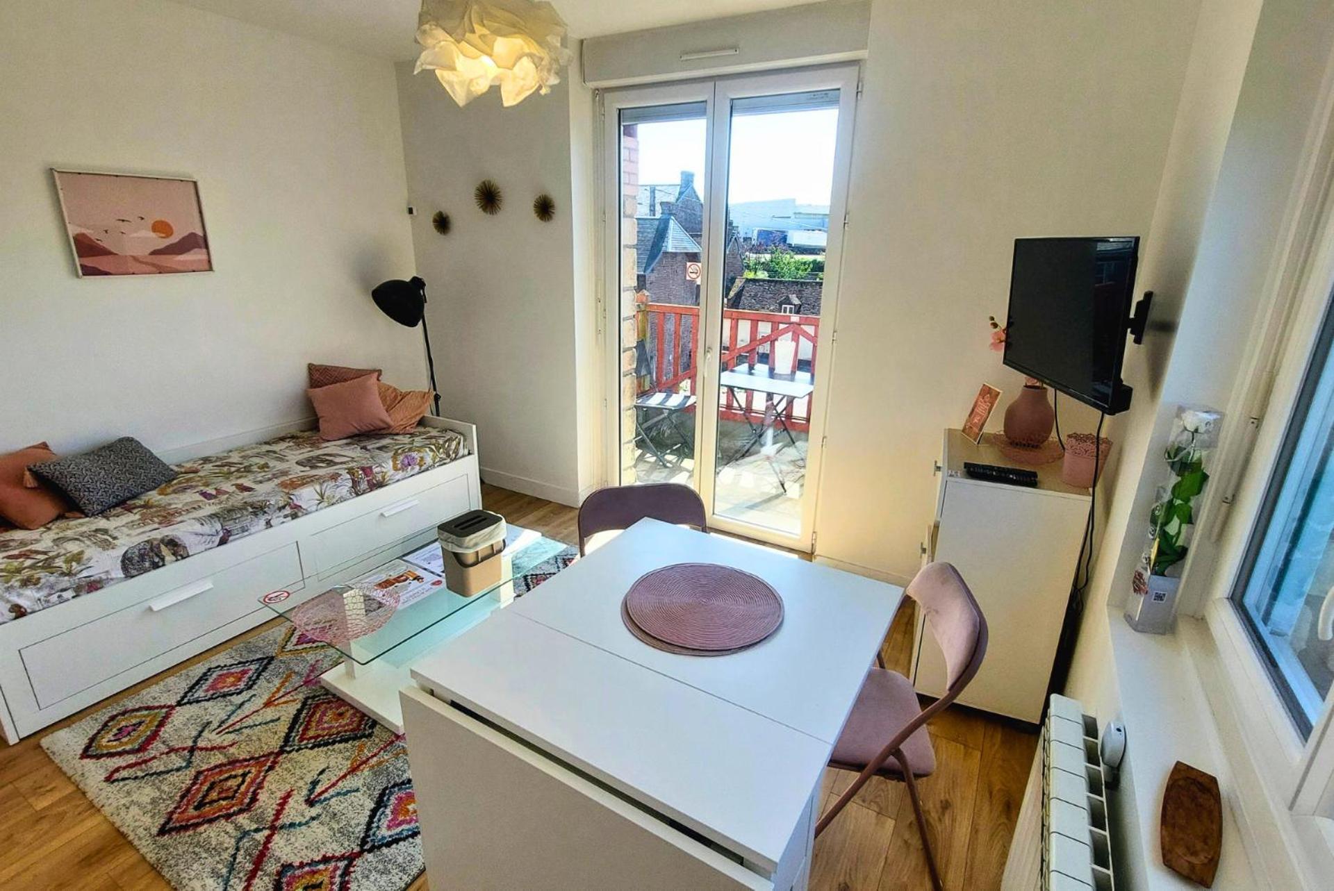 La Pomme, Ultra Cosy